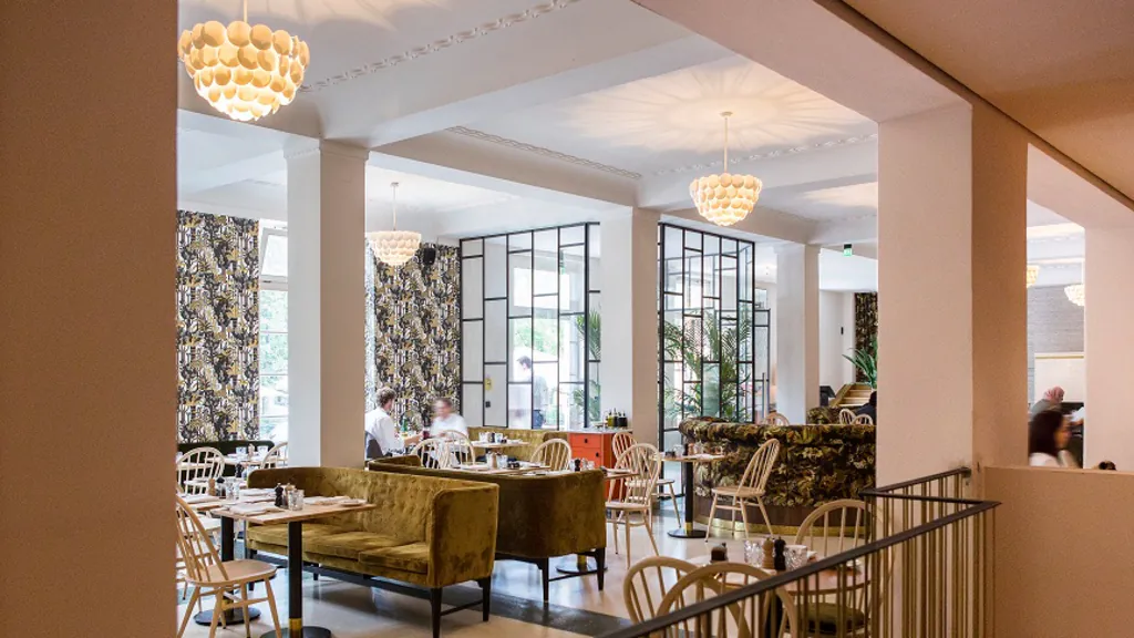 cafe-reitschule - IN München - Das Stadtmagazin Café Reitschule