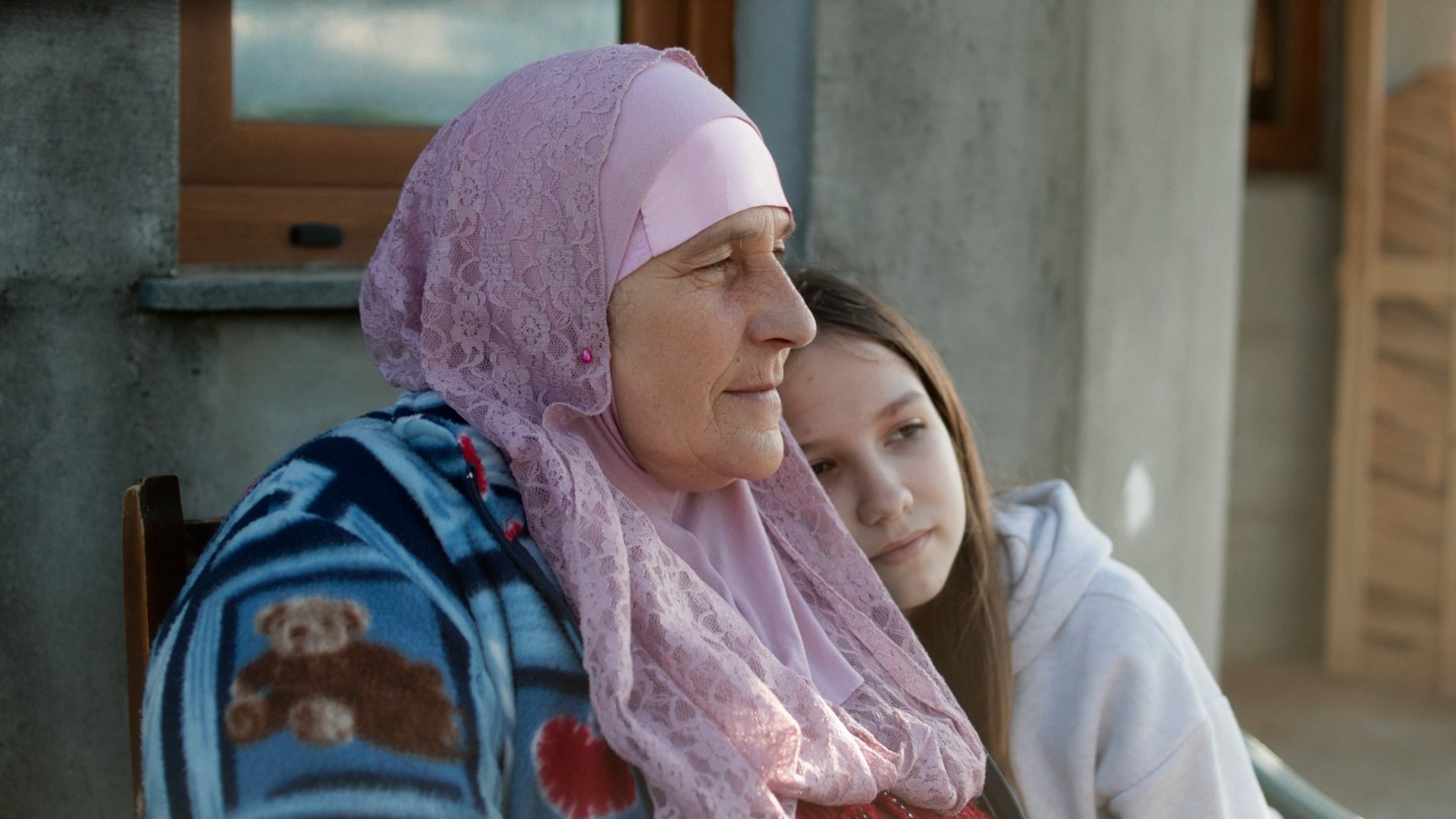 ecb1565-p-301533-print4.jpg - IN München - Das Stadtmagazin Bilder aus Echoes from Borderland