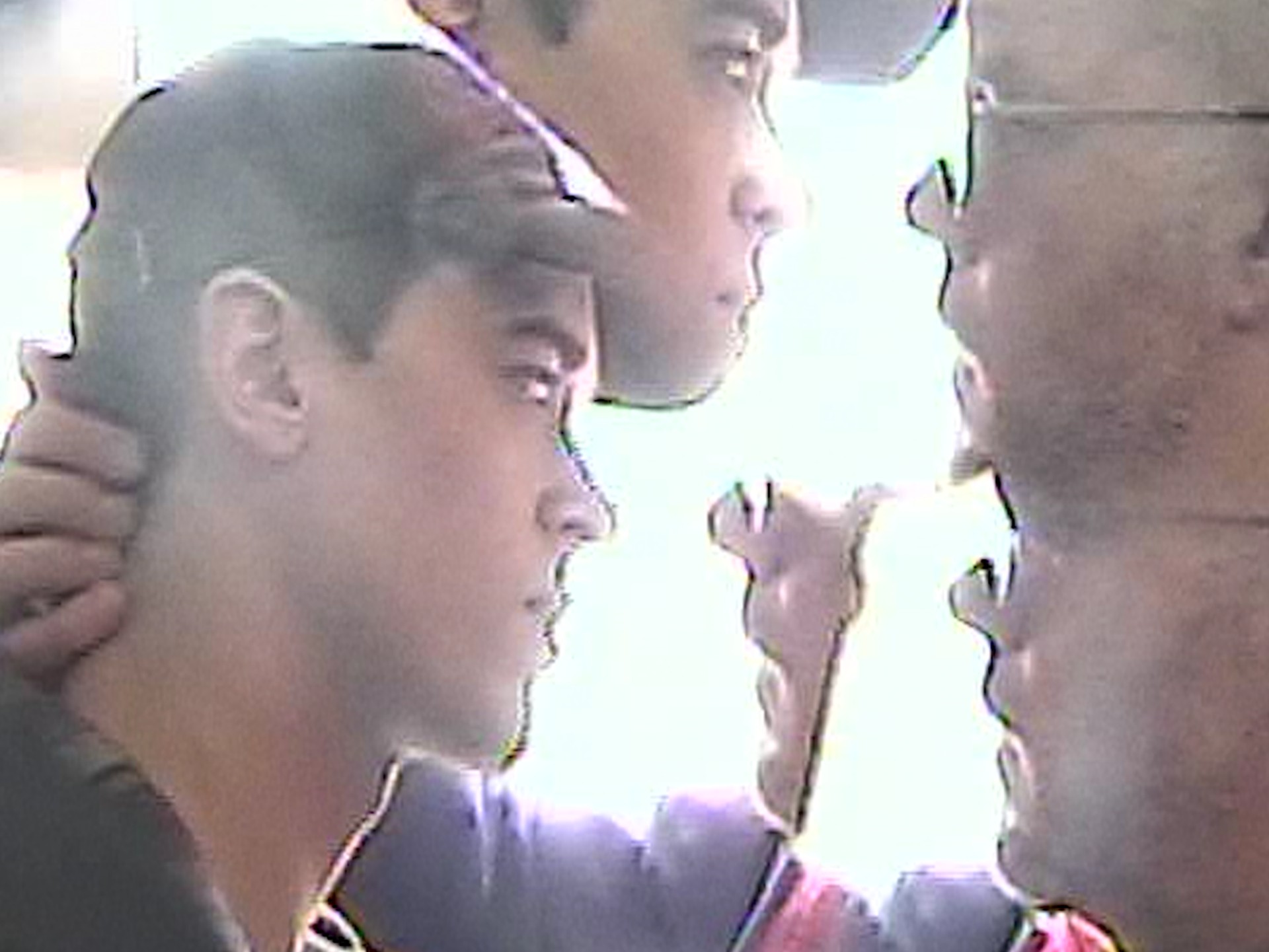 f1e2106-p-310707-print2.jpg - IN München - Das Stadtmagazin Bilder aus Plainclothes