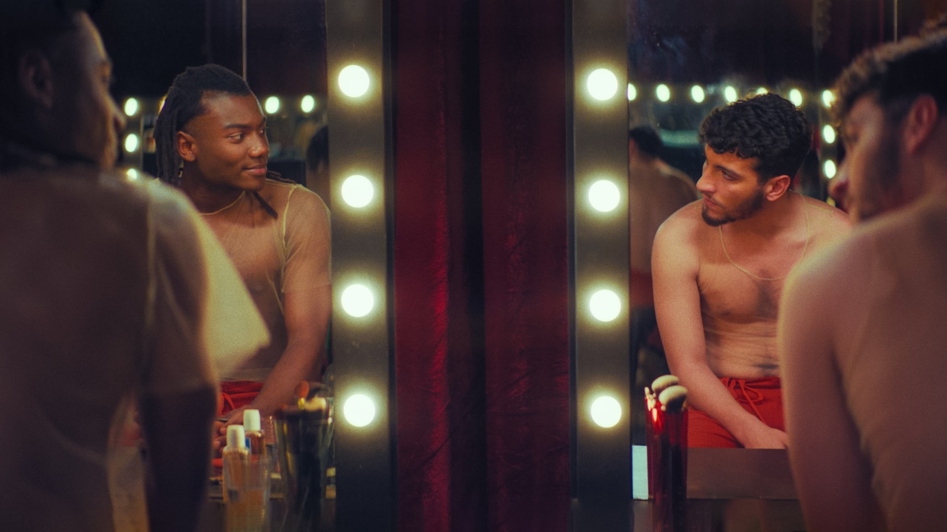 Bilder aus Night Stage