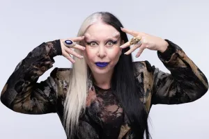 ORLAN – Artistic Intelligences im Muffatwerk