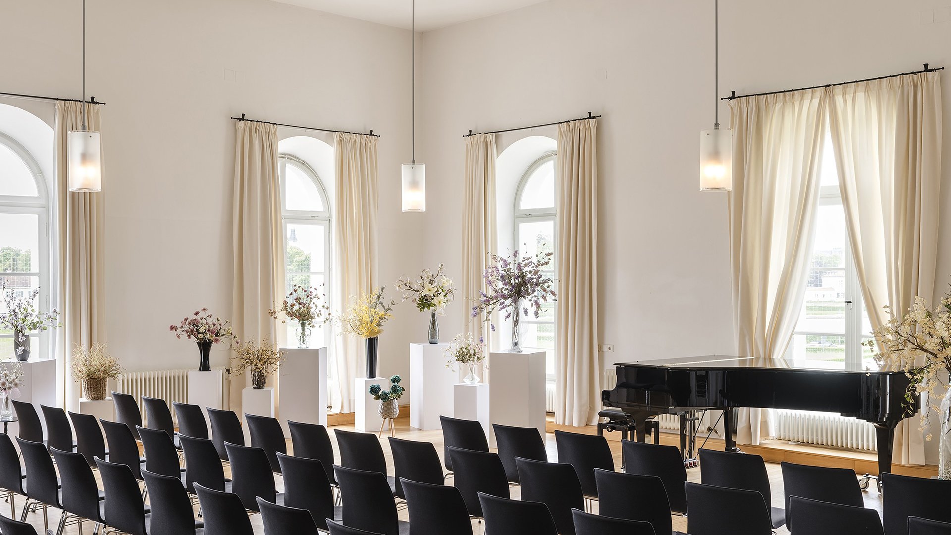 Preisträgerkonzerte – In Harmonie mit japanischer Blumenkunst Nuno-no-Hana