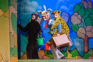 "Komm, wir finden einen Schatz" im Theater für Kinder