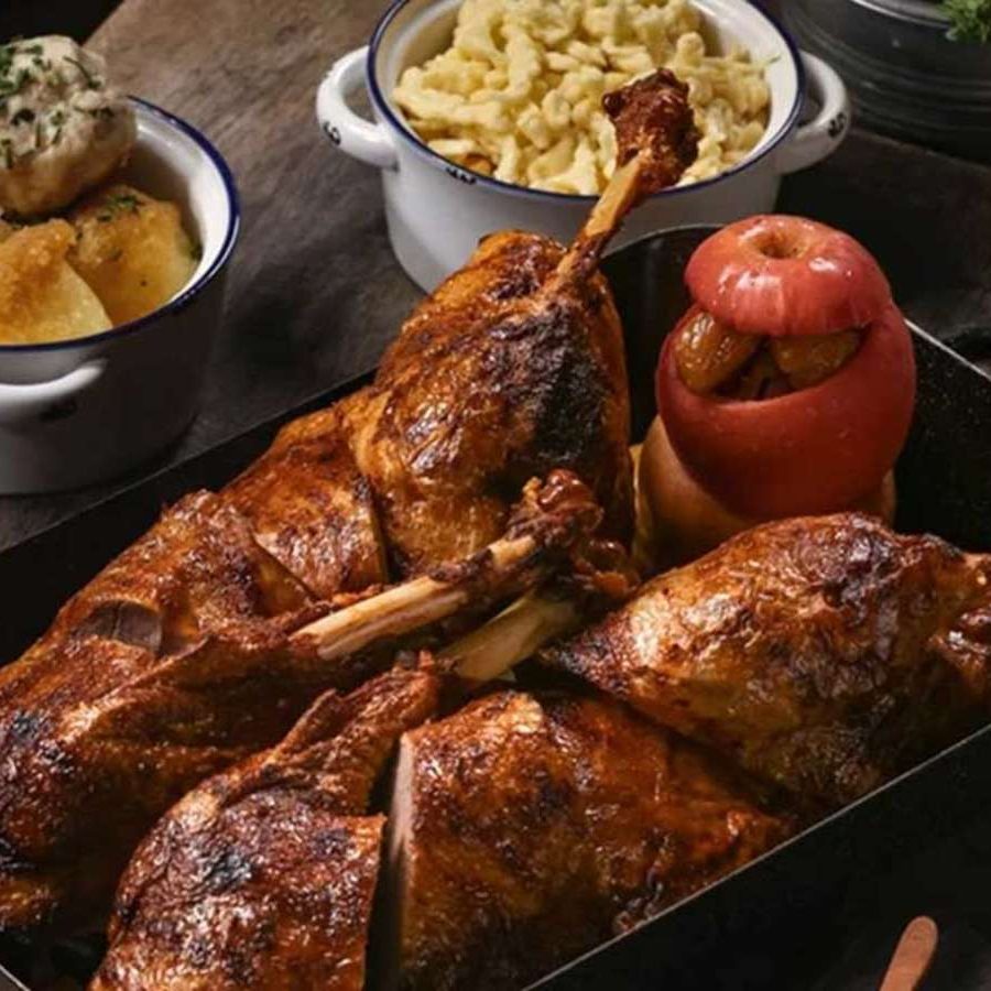 Weihnachtsbraten im Reindl beim Ayinger in der Au - IN München - Das Stadtmagazin Weihnachtsbraten im Reindl beim Ayinger in der Au