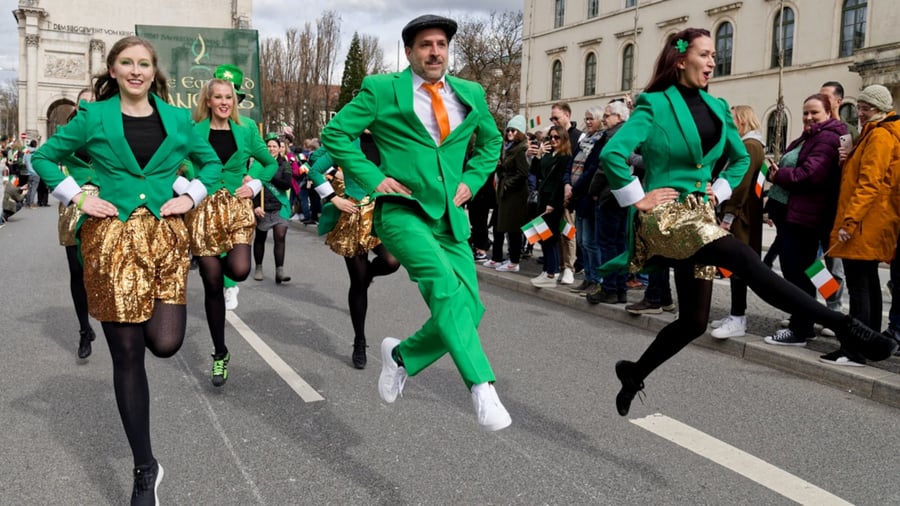 022653_st-patricks-day-parade-2024-copy-helmut-swoboda-1.webp