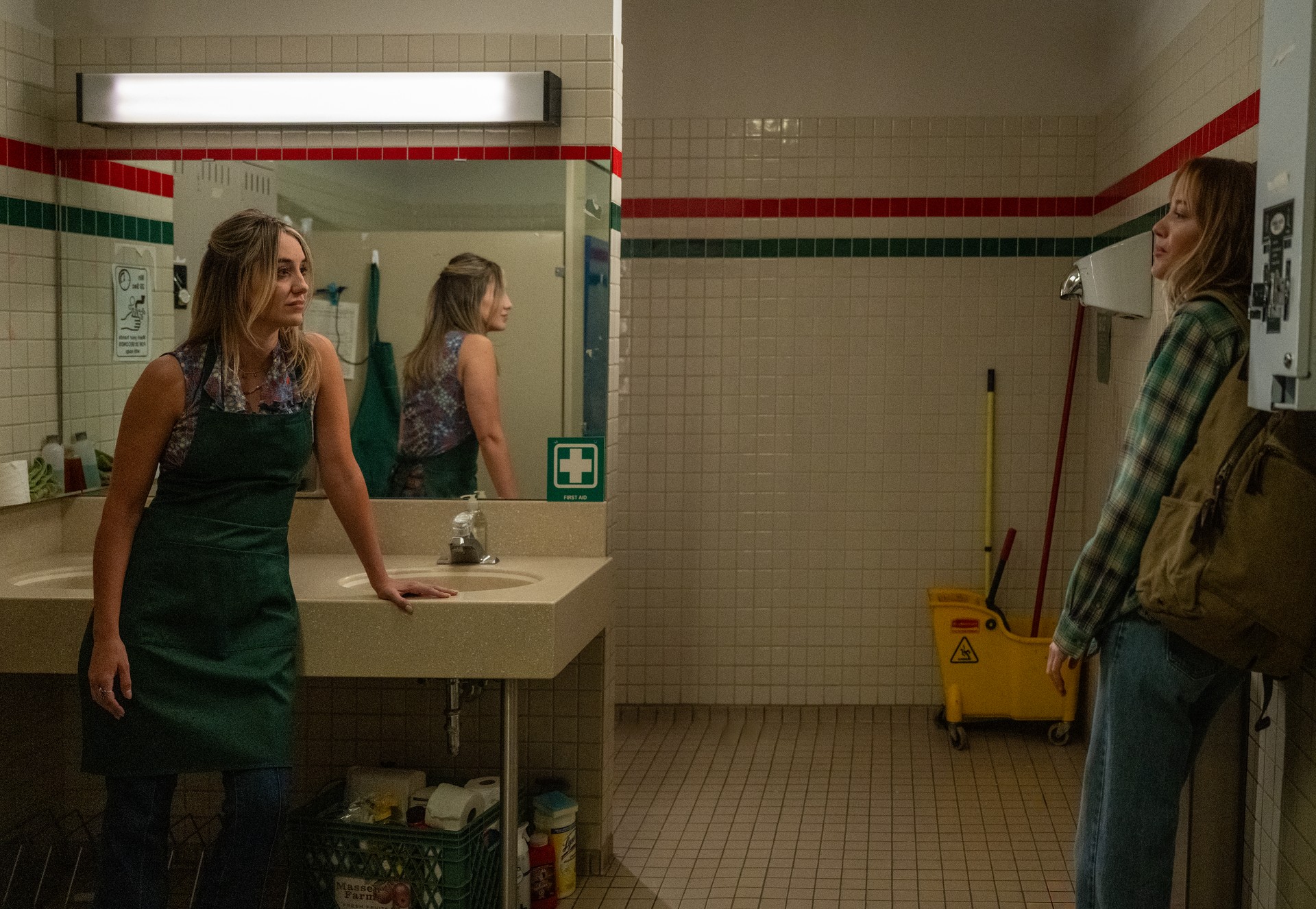 Bilder aus Für immer ein Teil von dir - Reminders of Him