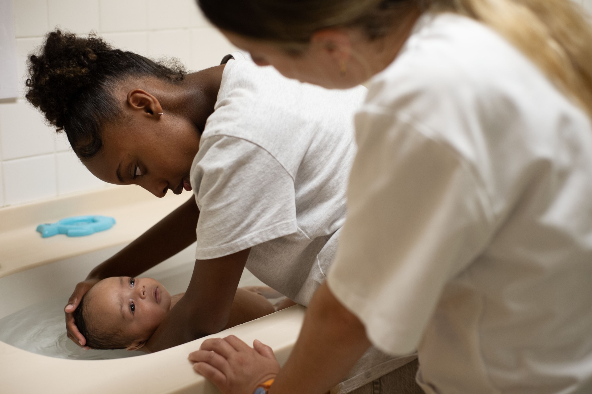 Bilder aus Jeunes Mères - Junge Mütter