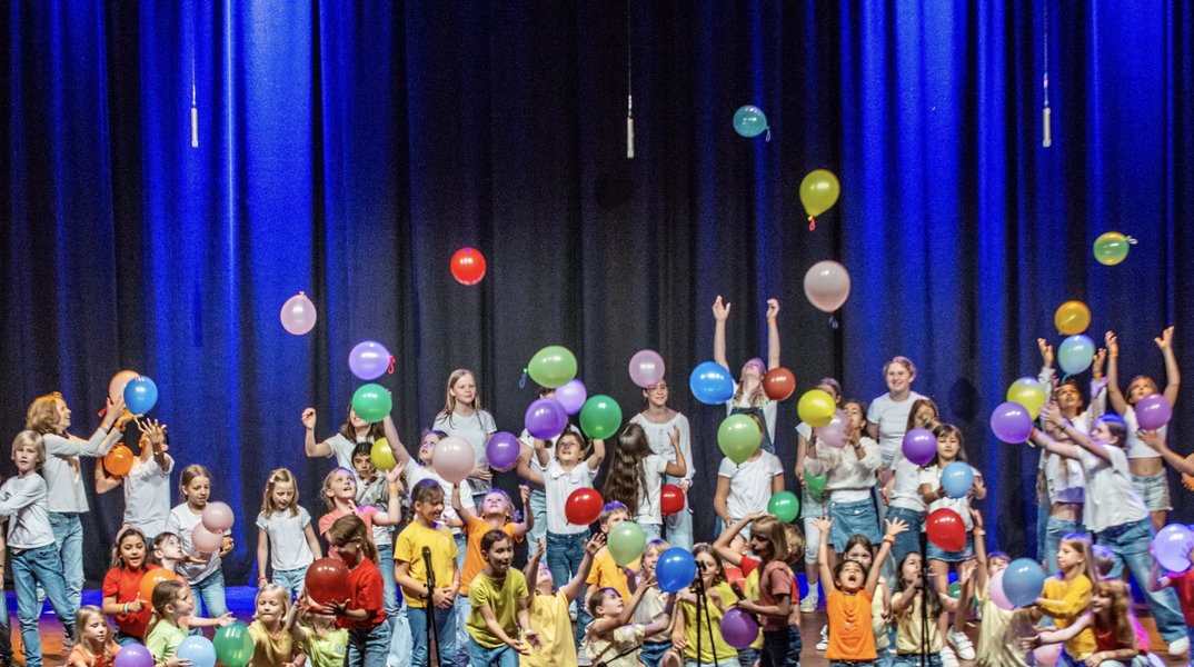 KulturCafé für Senior:innen – Kinderchor Singsalabim und Chorbande