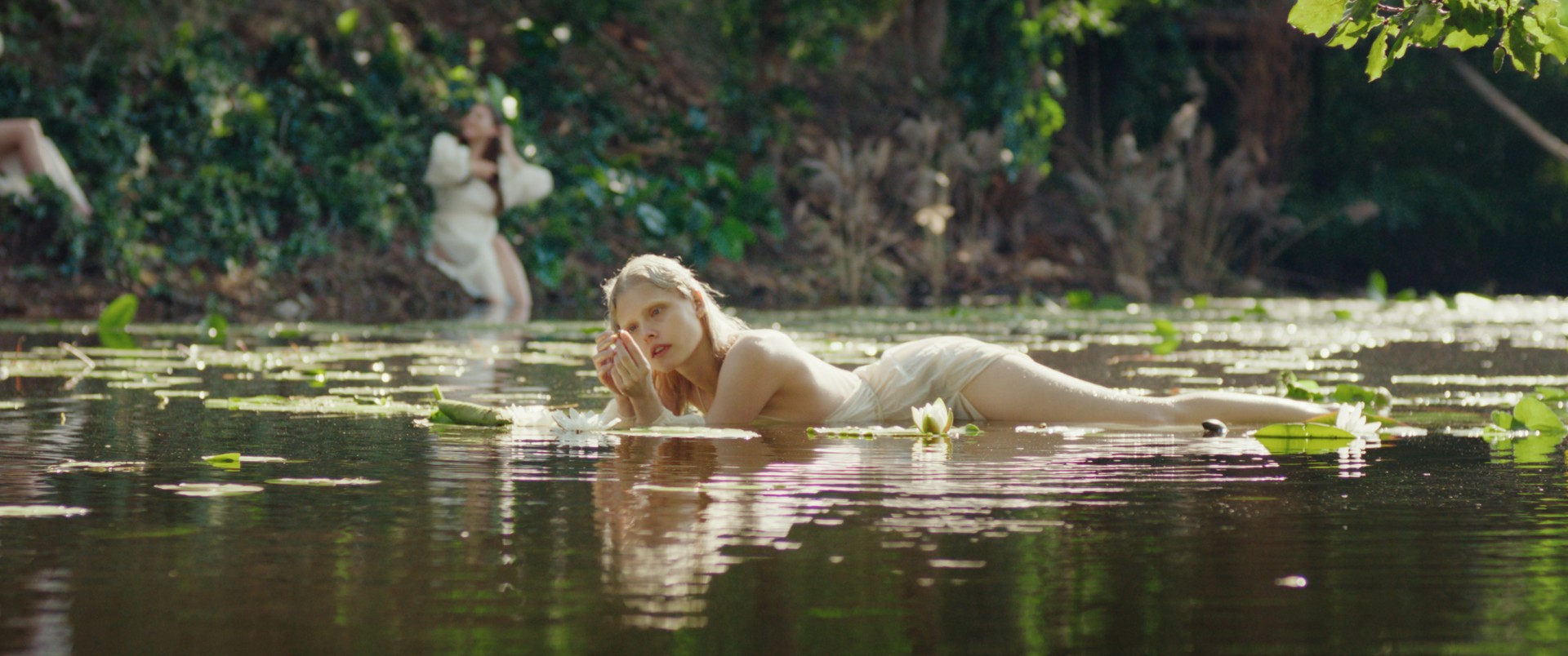 9557d6f-p-312338-print6.jpg - IN München - Das Stadtmagazin Bilder aus Mavka - Die wahre Legende