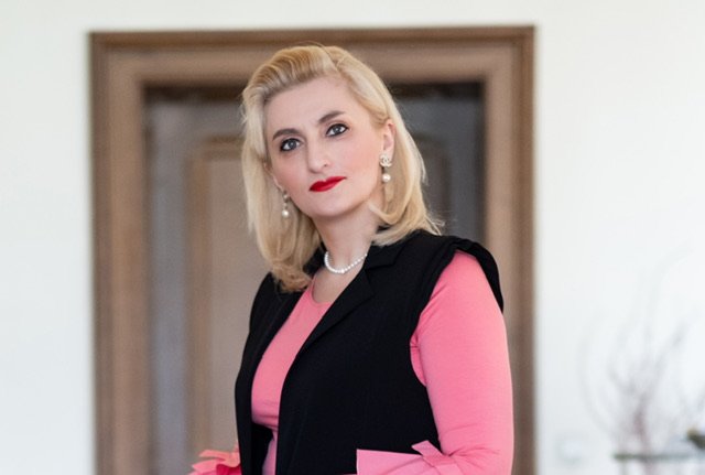 „Klangperlen“ – Klavierabend mit Catherine Gordeladze