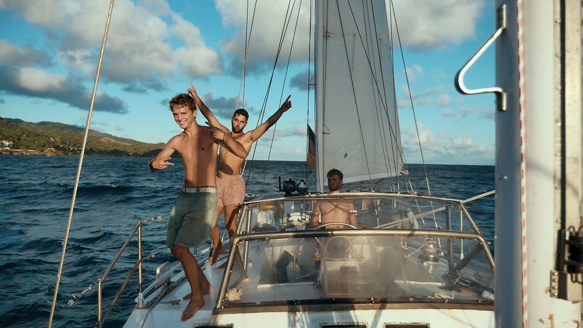 Bilder aus Segeljungs - Mit Null Ahnung um die Welt