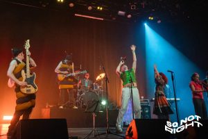 So Not Right Vol. 3 am 27.3. im FAT CAT