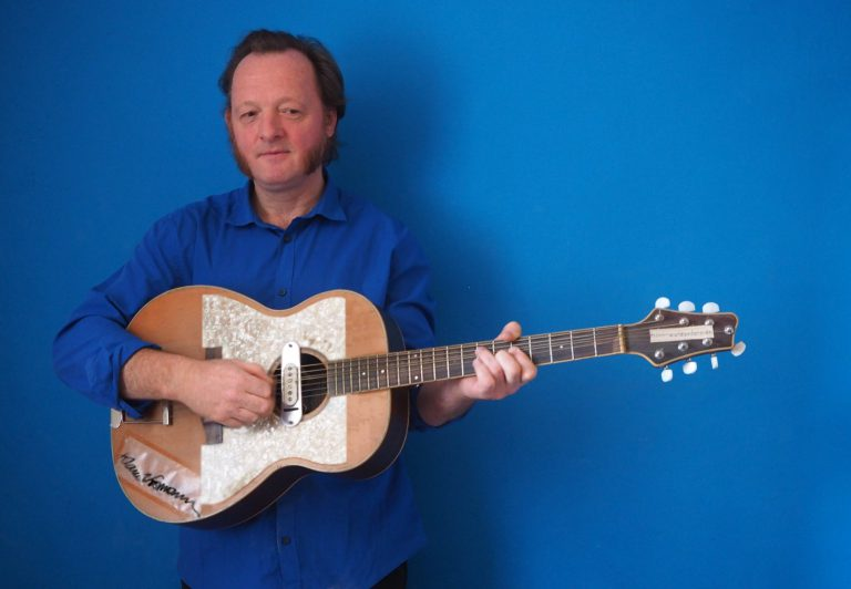 Folksession mit Titus Waldenfels