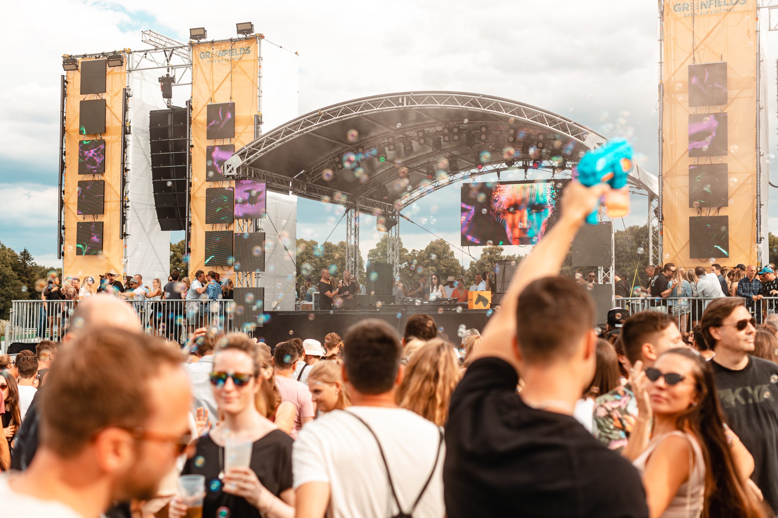 Die Open Air & Festival Saison 2026 in und um München startet – hier sind unsere Tipps