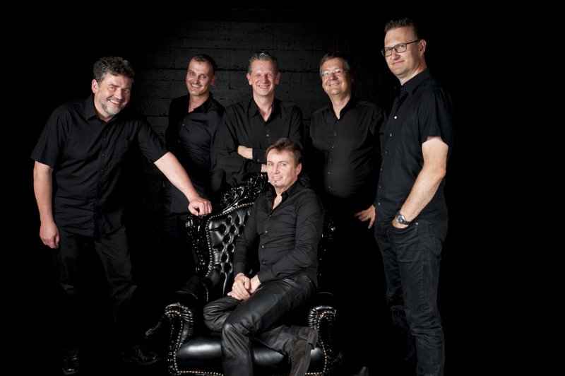 Thunderbirds im Biergarten