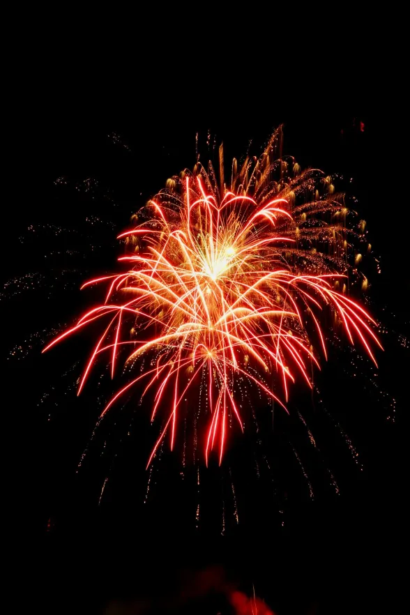 Frühlingsfest: Musikfeuerwerk am 8.5.