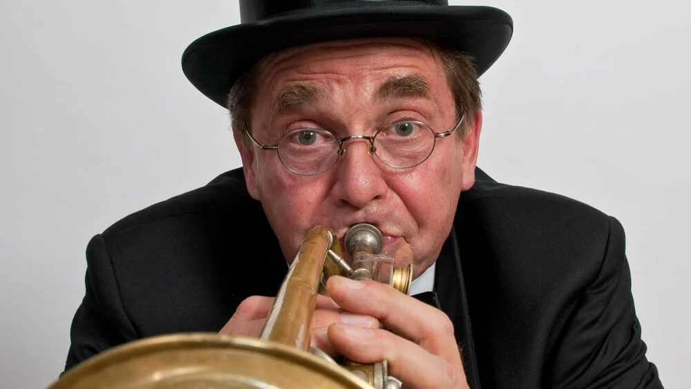 Wilfried vom Ammersee – Ich bin kein direkter Rüpel, aber die Brennnessel unter den Liebesblumen