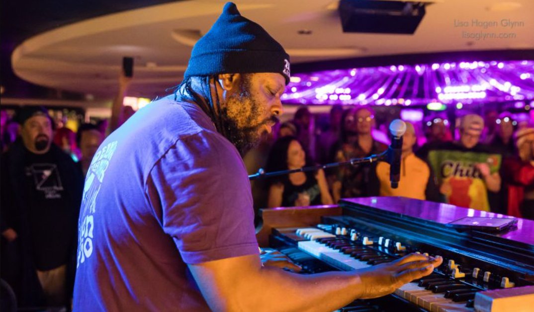 Delvon Lamarr Organ Trio