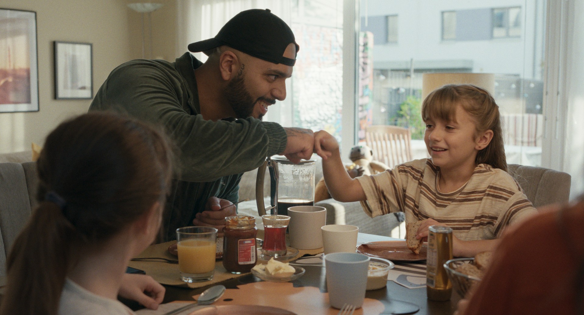 c354965-p-312950-print3.jpg - IN München - Das Stadtmagazin Bilder aus Das Glück der Tüchtigen