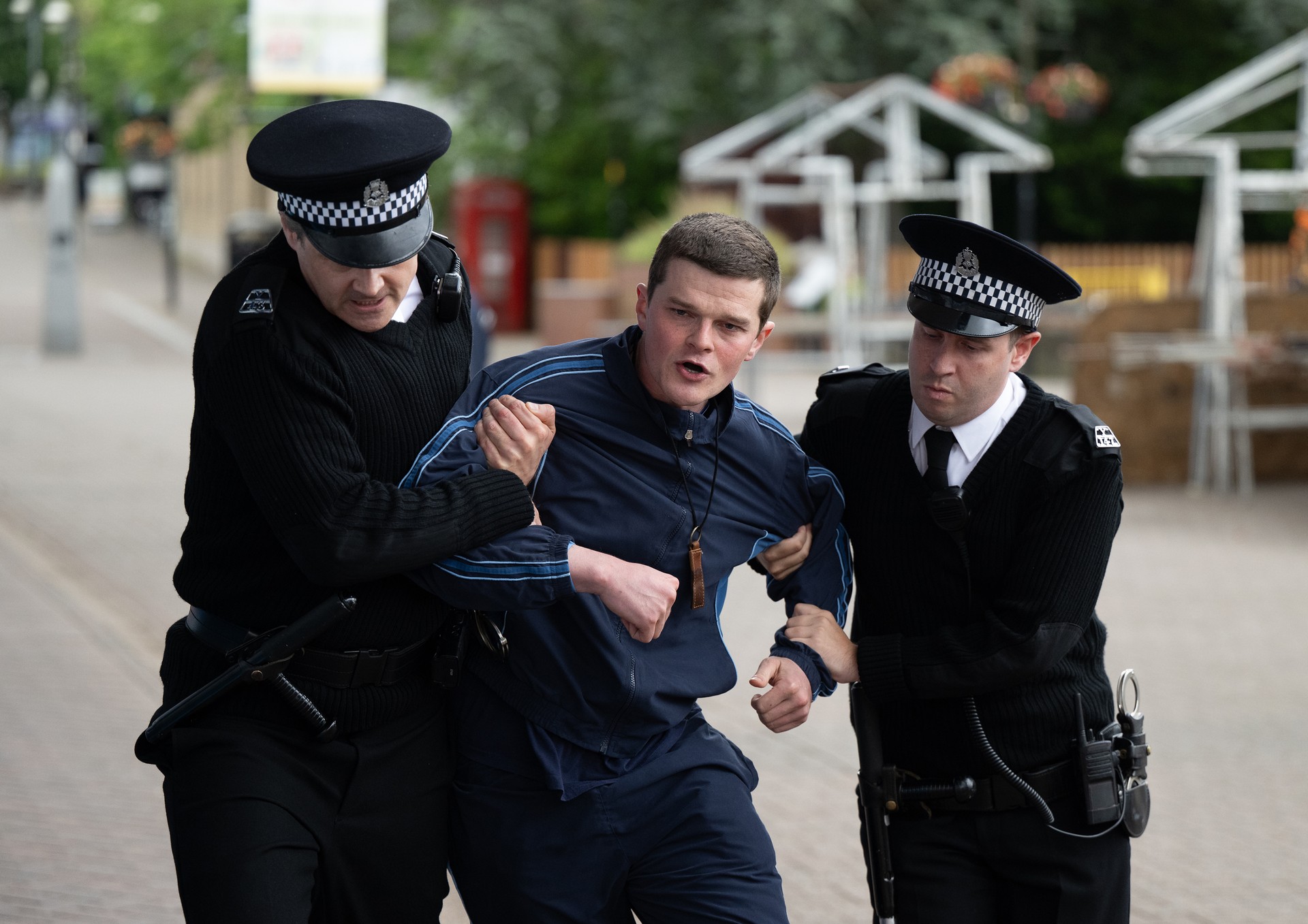 Bilder aus Verflucht Normal