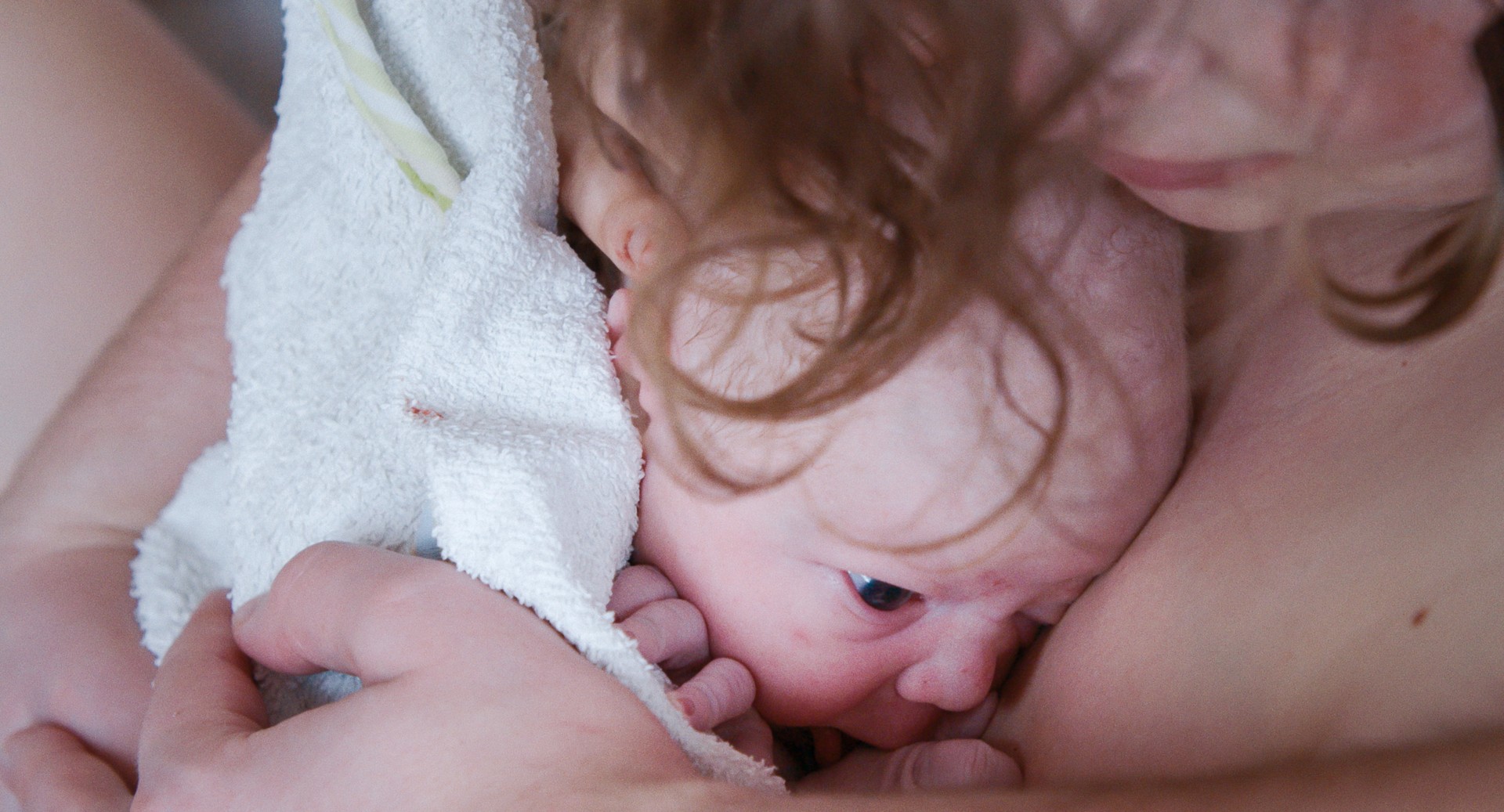 Bilder aus Wise Women - Fünf Hebammen, fünf Kulturen