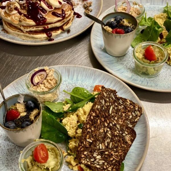Frühstück in München Emmi - IN München - Das Stadtmagazin Café mit Terrasse: Emmi's Kitchen