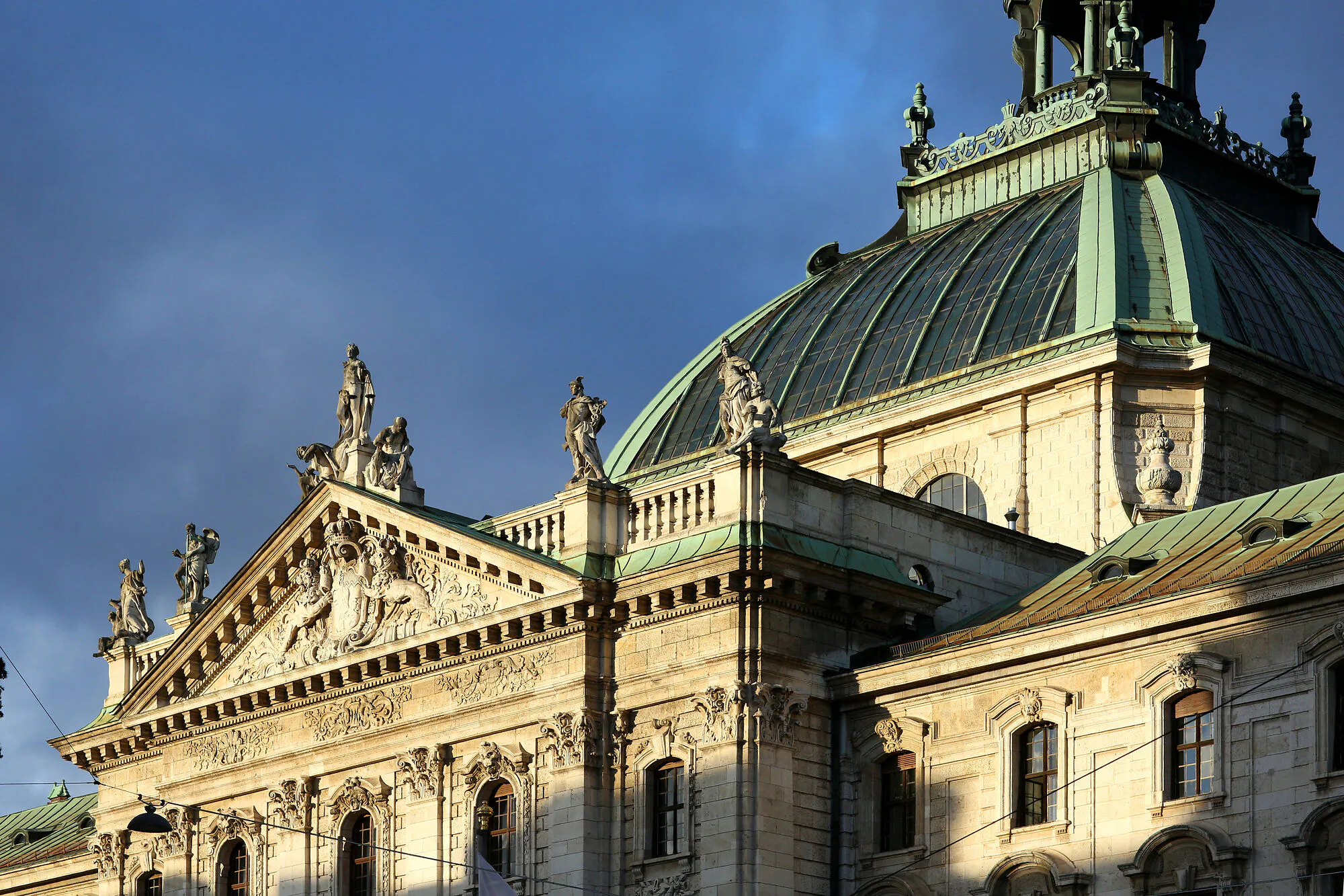 Justizpalast