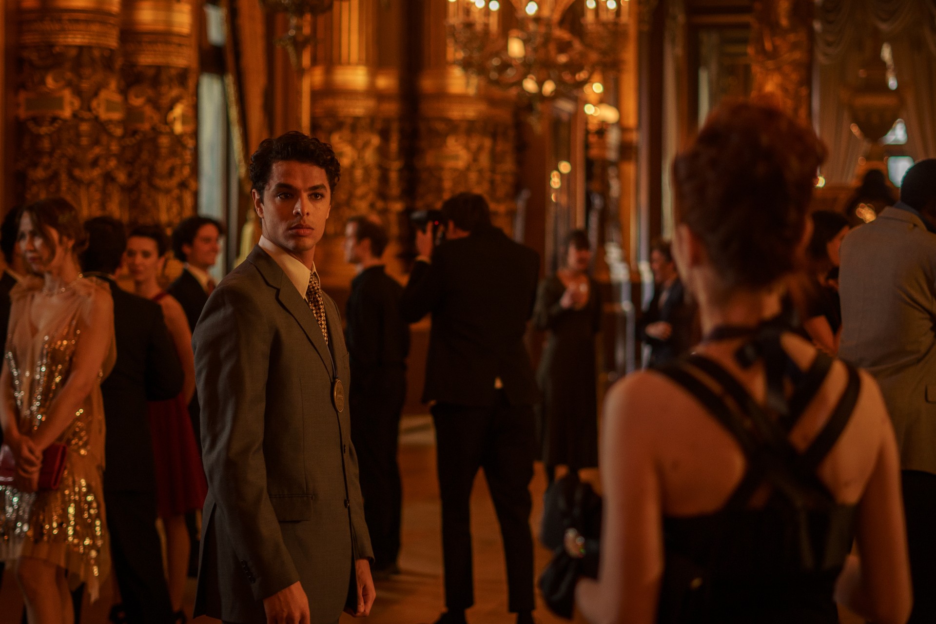 Bilder aus A Wolf Among the Swans
