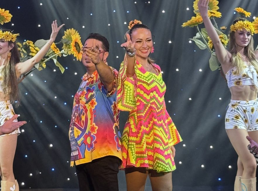 Täglich im Werksviertel: Cirque du Fleur – Summer of Love