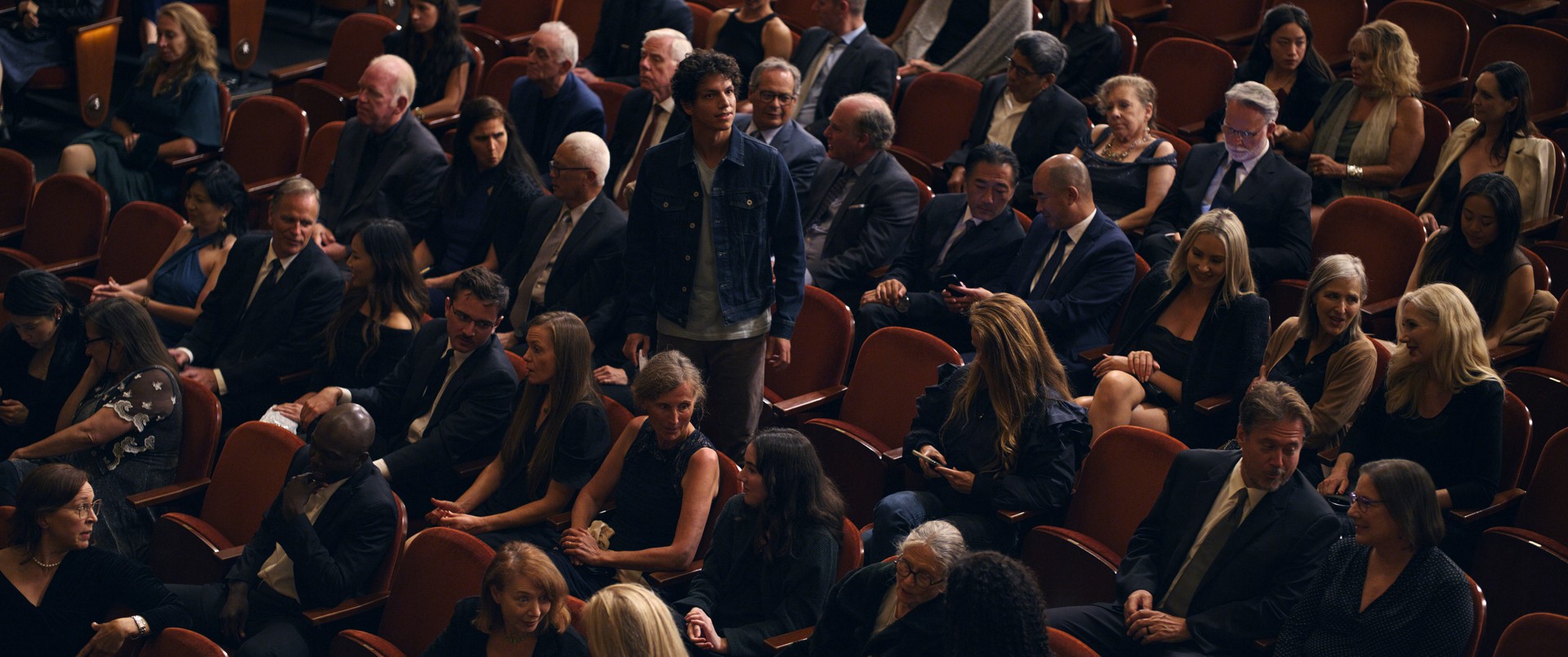 3bd524c-p-315275-print8.jpg - IN München - Das Stadtmagazin Bilder aus Dreams - Gefährliches Verlangen