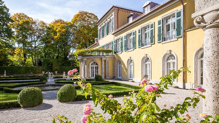 Tag des offenen Denkmals – Schloss Suresnes und Viereckhof