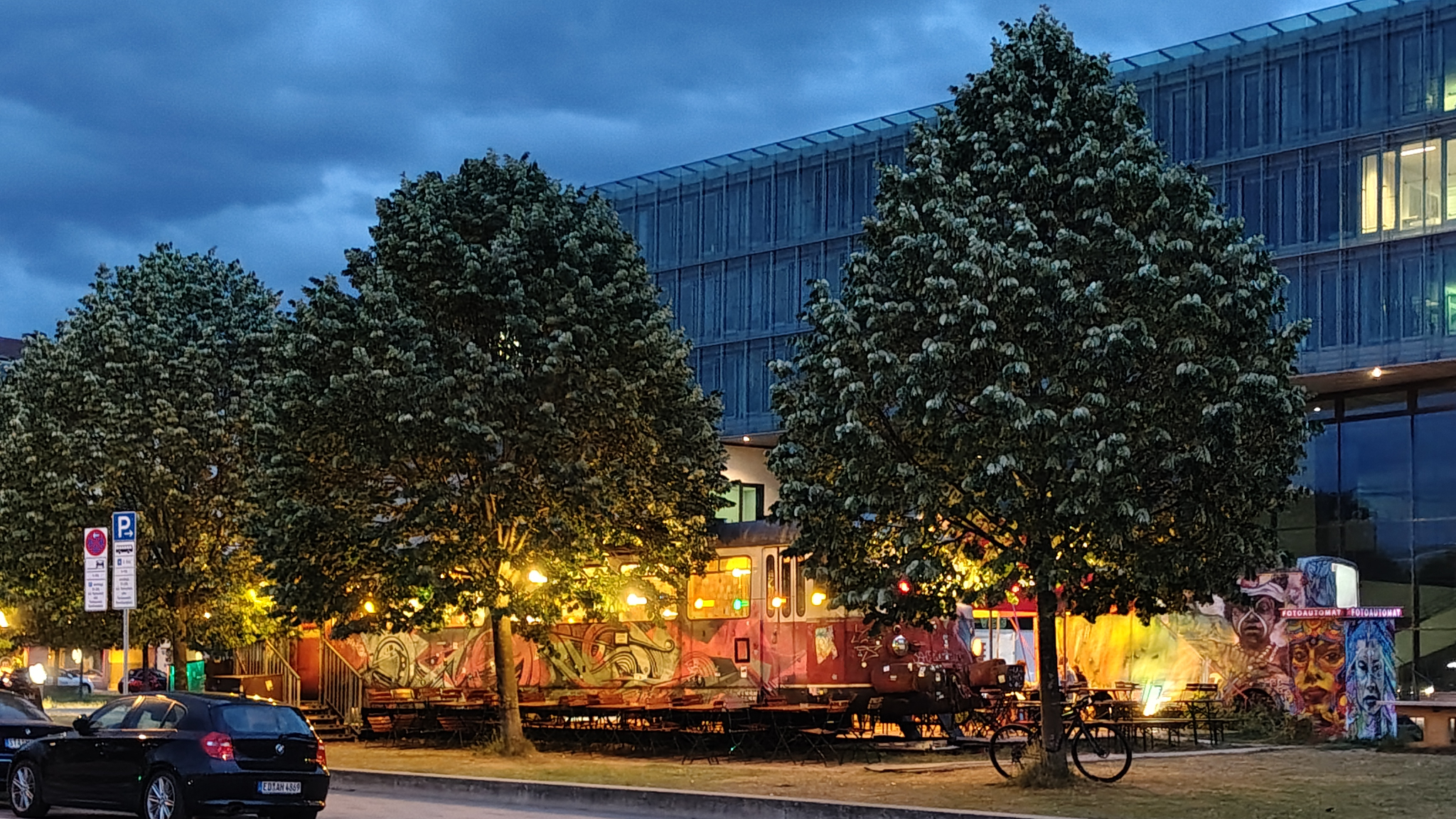 minna-thiel-aw - IN München - Das Stadtmagazin Minna Thiel am Abend
