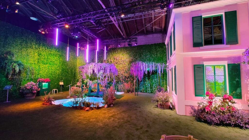 33108536-bilder-von-der-immersiven-ausstellung-monets-garten-im-utopia-muenchen-3BMH - IN München - Das Stadtmagazin Bilder von der immersiven Ausstellung „Monets Garten“ im Utopia